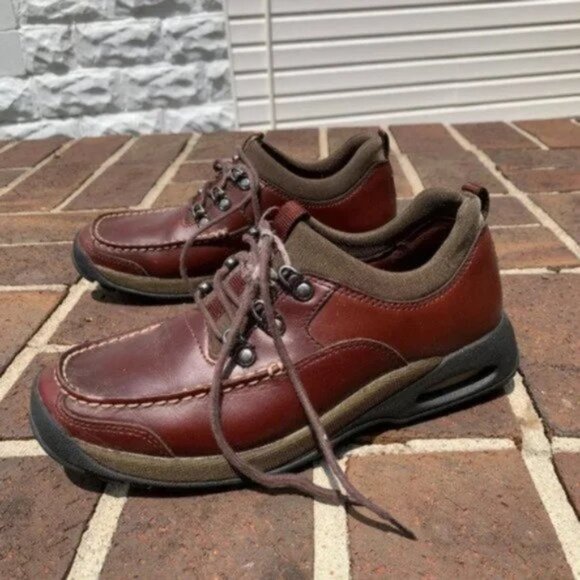 Cole Haan Air Tempest Walking Shoes - Picture 2 of 6